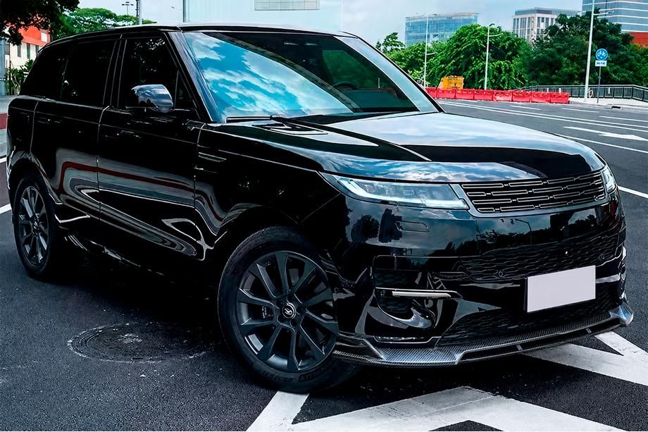 Range Rover Sport 2022- Carbon Bodykit Image