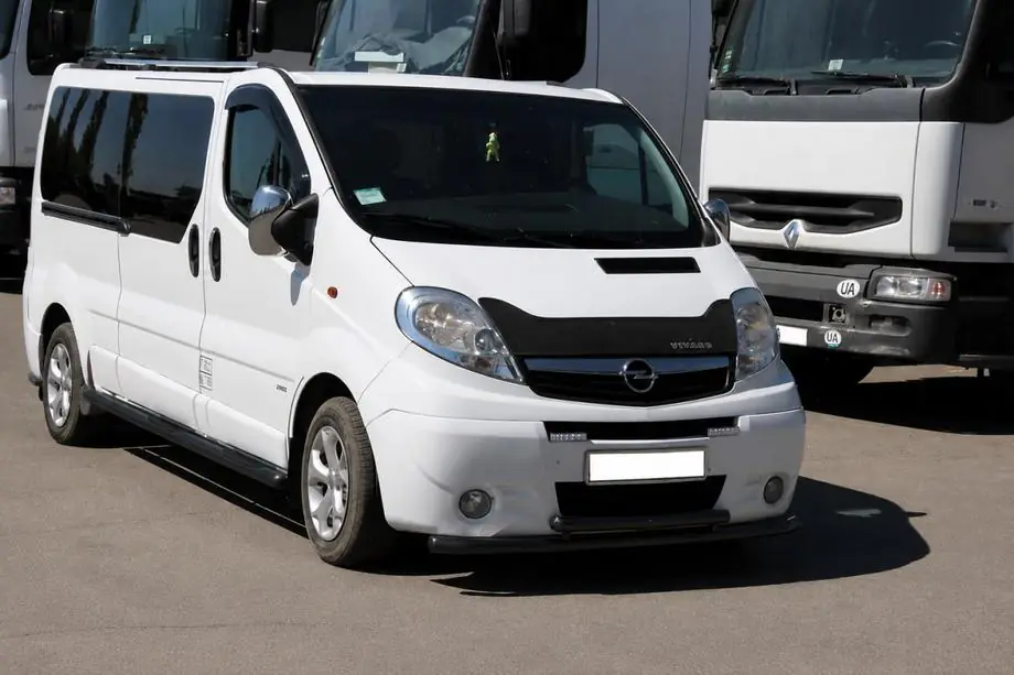Nissan Primastar 2002-2014 Frontschutzbügel ST014/2 Black (Edelstahl) Foto 2