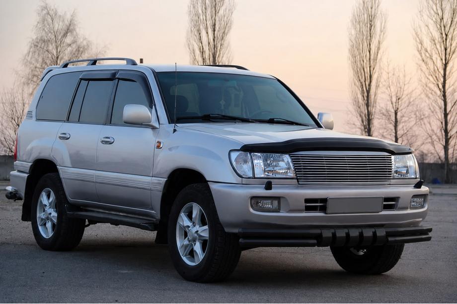 Toyota Land Cruiser 100 1998-2007 Frontschutzbügel ST015 Black (Edelstahl) Foto 3