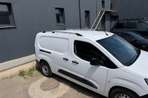 Citroen Berlingo/Multispace 2018- Dachreling Chrom (türkisches Design) Lang, Metallfüße Foto 3