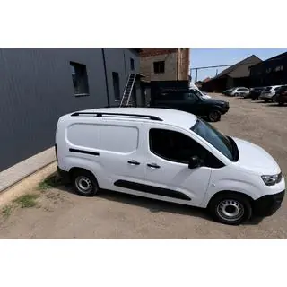 Dachreling schwarz (türkisches Design) Citroen Berlingo/Multispace 2018- Foto 1