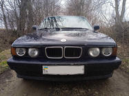 BMW 5 Series E34 1988-1995 Scheinwerferblenden (2 Stk., schwarz) Foto 2
