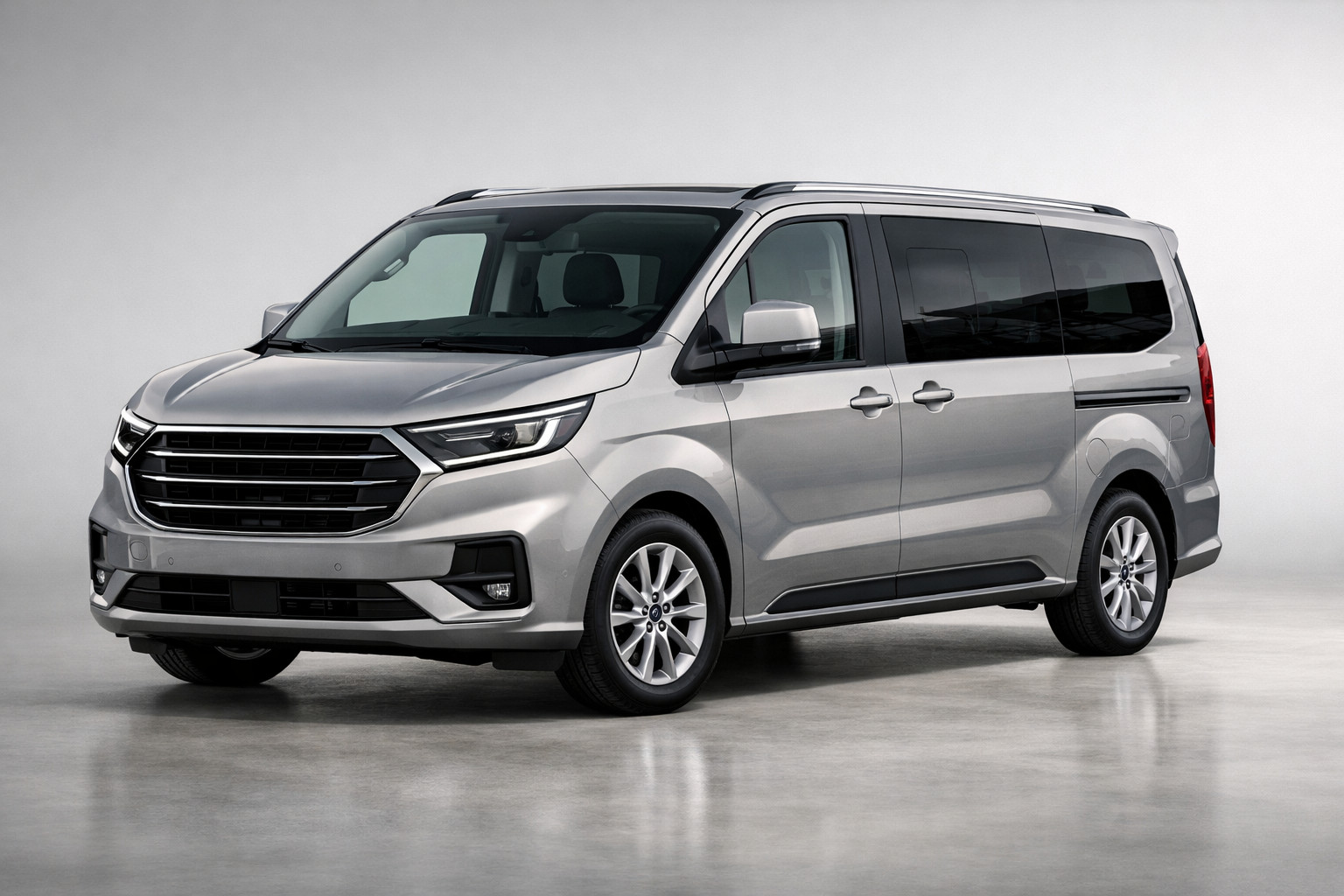 Test: Ford Tourneo Custom 2024 – moderner Van für Business und Familie