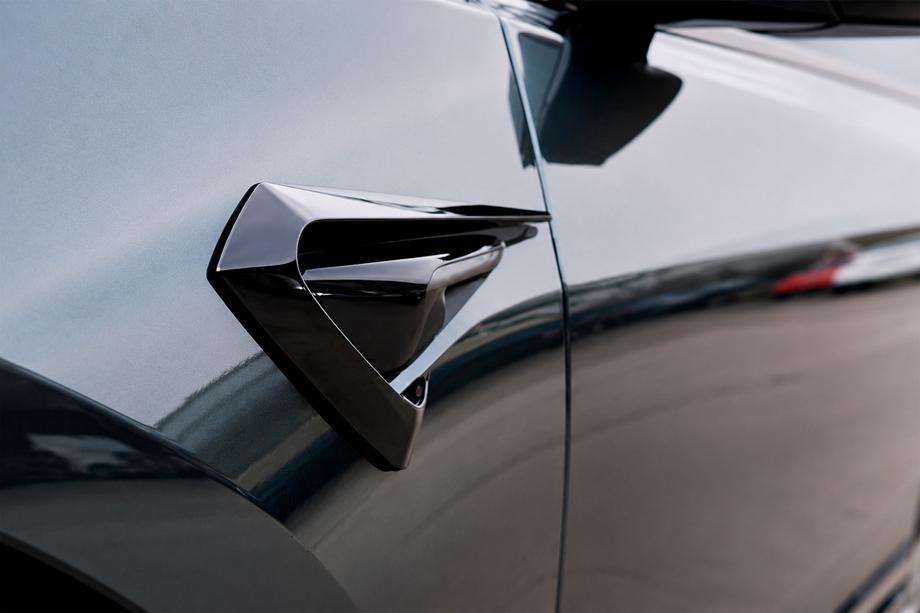 Tesla Model Y 2020- Kotflügelverbreiterungen Fast (für 2020-2024) Foto 1