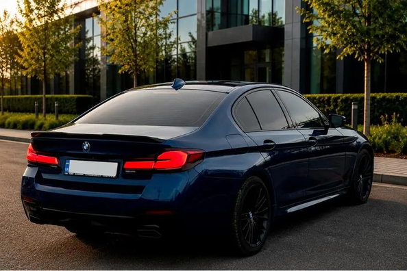 Von Serien-BMW G30/G31 zu M-Tech 2021: komplettes Facelift Foto 4