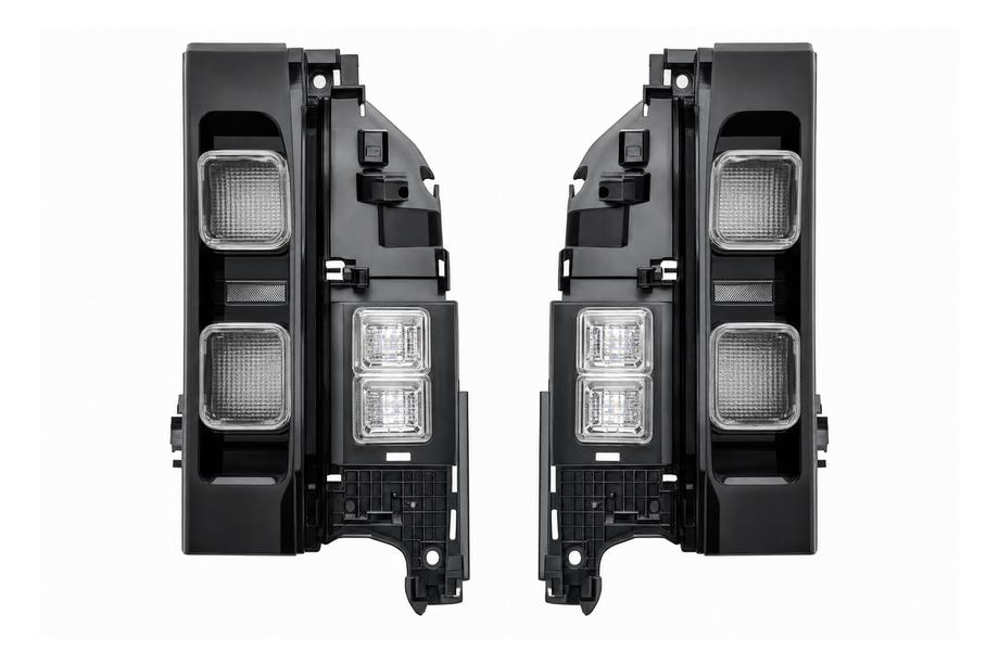 Land Rover Defender 2019- Getönte Heckleuchte Image