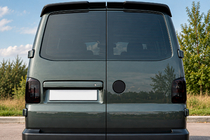 Volkswagen T5 Multivan 2003–2010 Spoiler DPT (Hecktüren, Schwarz Hochglanz) Foto 1