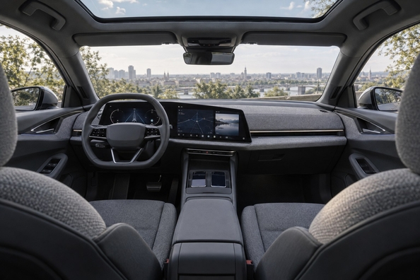 Audi A2 e-tron: Paris-Premiere – Elektro-Kompakt, bis zu 646 km Reichweite ab 38 200 €