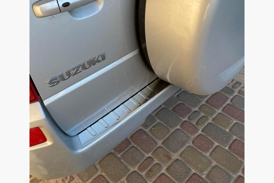 Suzuki Grand Vitara 2005-2017 Heckstoßstangenschutz Carmos (Edelstahl) Foto 5