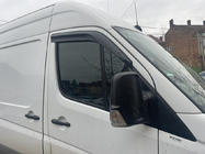 Volkswagen Crafter 2006-2016 Windabweiser (2 Stk., Sunplex Sport) Foto 1