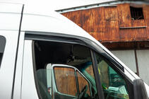 Volkswagen Crafter 2006-2016 Windabweiser (2 Stk., Sunplex Sport) Foto 6