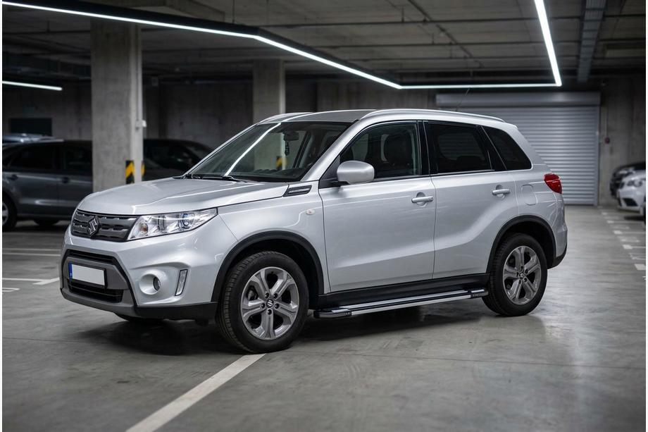 Suzuki Vitara 2015- Trittbretter Rainbow (2 Stk., Aluminium) Image