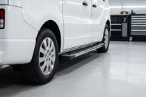 Opel Vivaro 2015-2019 Seitenschweller RedLine V1 (2 Stk., Aluminium) Foto 1