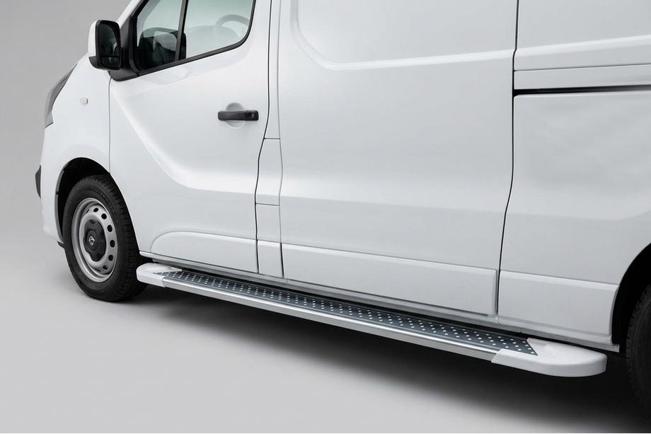 Opel Vivaro 2015-2019 Seitenschweller Allmond White (2 Stk., Aluminium) Image