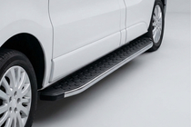 Opel Vivaro 2015-2019 Seitenschweller BlackLine (2 Stk., Aluminium) Foto 1