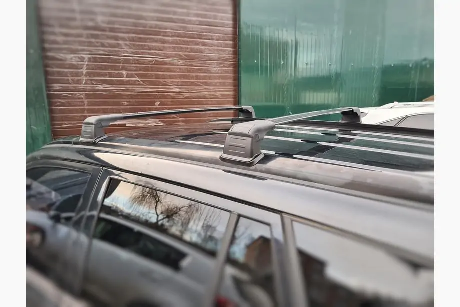 Suzuki Grand Vitara 2005-2017 Dachträger für Originalbefestigungspunkte (2 Stück) Foto 2