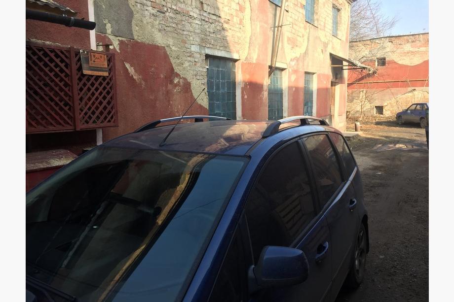 Ford C-Max 2004-2010 Dachreling Chrom Metallfüße Foto 7