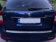 Skoda Octavia II A5 2010-2013 Chromleiste über dem Kennzeichen Carmos (Edelstahl) Foto 2