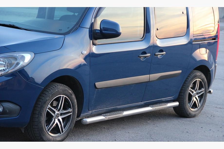 Mercedes Citan 2013-2021 Seitliche Rohre (2 Stk., Edelstahl) 60 mm, kurzer Radstand, ohne Kunststoffeinsätze Foto 1