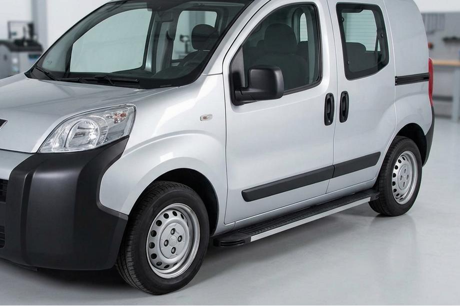 Fiat Fiorino/Qubo 2008-2024 Seitenschweller Maya V1 (2 Stk., Aluminium) Image