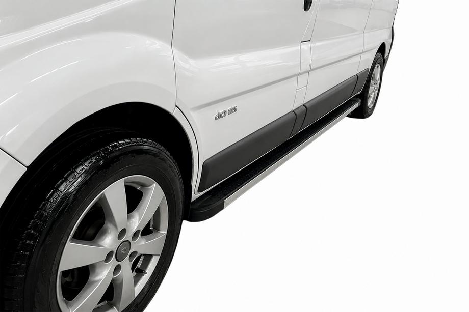 Renault Trafic 2001–2015 Seitenschweller Maya (2 Stk., Aluminium) Image