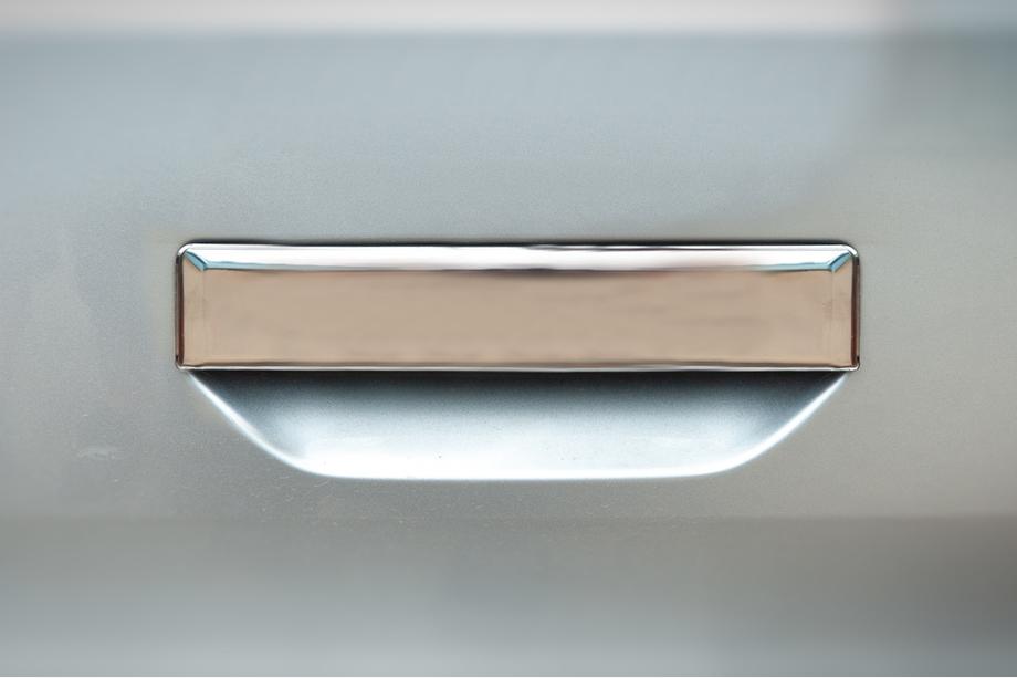 Volkswagen T6 2015-2024 Abdeckung für hinteren Türgriff (Edelstahl) Foto 2