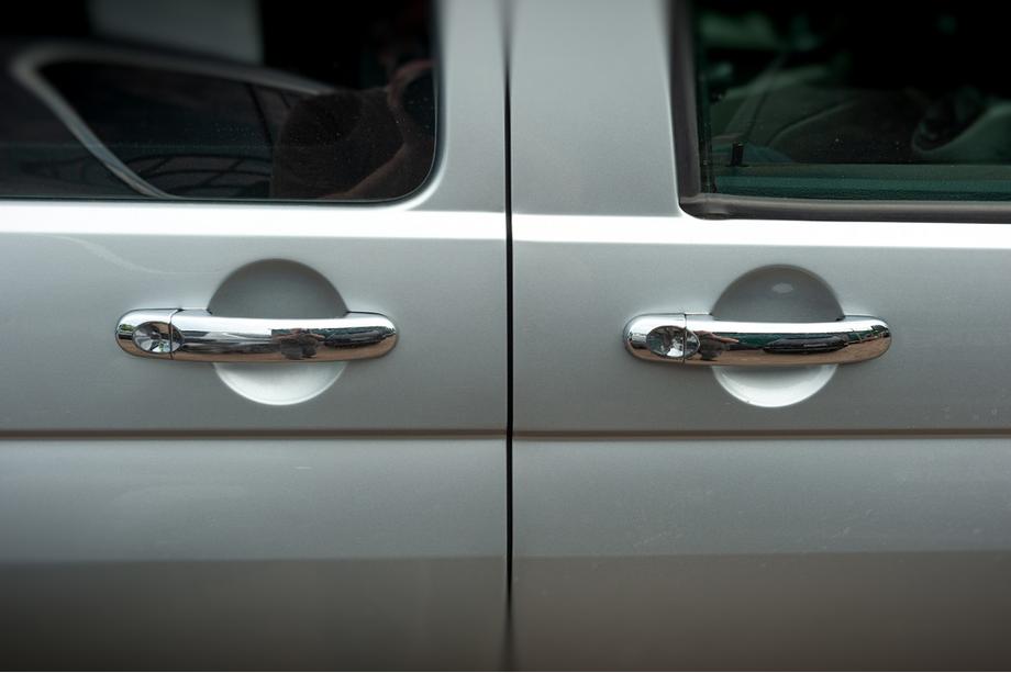 Volkswagen T6 2015-2024 Edelstahl Türgriffblenden Foto 11