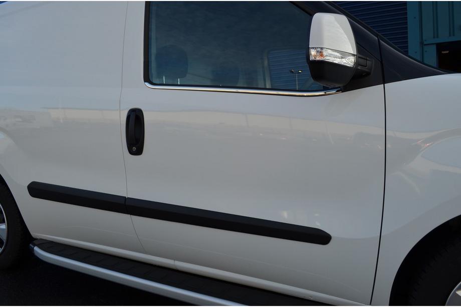 Fiat Doblo II 2010-2022 Fensterrahmen Blenden Edelstahl 4 Stk, OmsaLine - Italienischer Edelstahl Foto 3