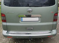 Volkswagen T5 Multivan 2003–2010 Chrom Heckklappengriff Abdeckung (Edelstahl) Foto 1