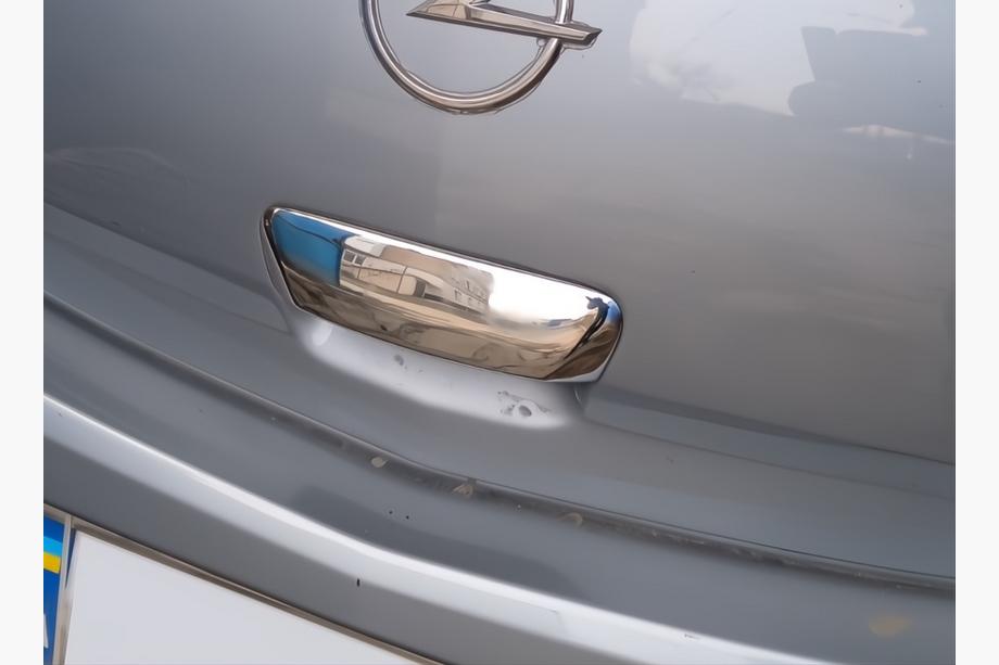 Opel Corsa D 2007-2014 Edelstahl Abdeckung für Heckklappengriff OmsaLine - Italienischer Edelstahl Image