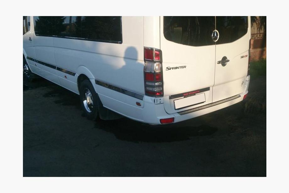 Mercedes Sprinter W906 2006–2018 Edelstahl Türleisten Mittlerer Radstand. OmsaLine - Italienischer Edelstahl Foto 4
