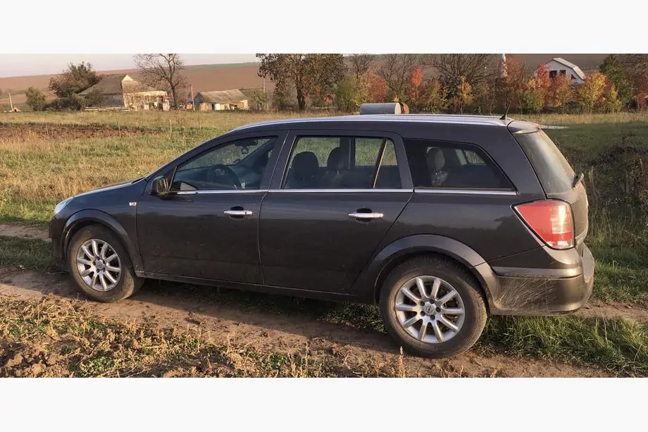 Opel Astra H 2004-2013 Fensterrahmen Zierleisten Edelstahl Hatchback, Carmos - Türkischer Stahl Foto 6