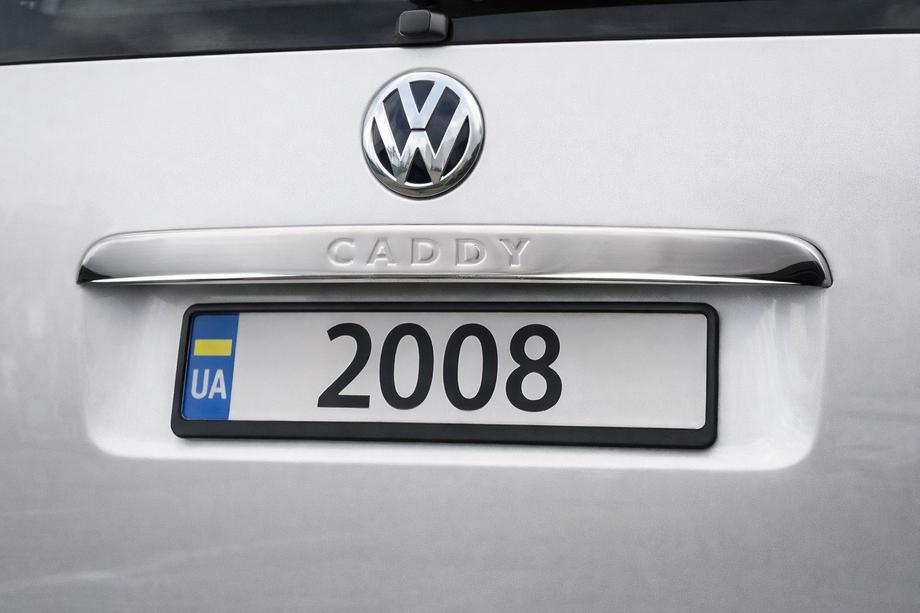 Volkswagen Caddy 2004-2010 Chromleiste über dem Kennzeichen (1-türig, Edelstahl) OmsaLine - Italienischer Edelstahl (mit Schriftzug) Foto 1