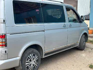 Volkswagen T5 Multivan 2003–2010 Fensterzierleisten vorne (2 Stk, Edelstahl) Foto 4