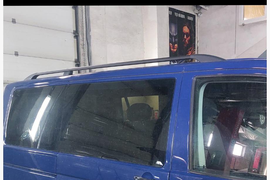 Volkswagen T6 2015-2024 Dachreling Schwarz Kurzbasis, Metallfüße Foto 18
