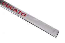 Fiat Ducato 2006-2025 LED Leiste über dem Kennzeichen (Edelstahl) Foto 4