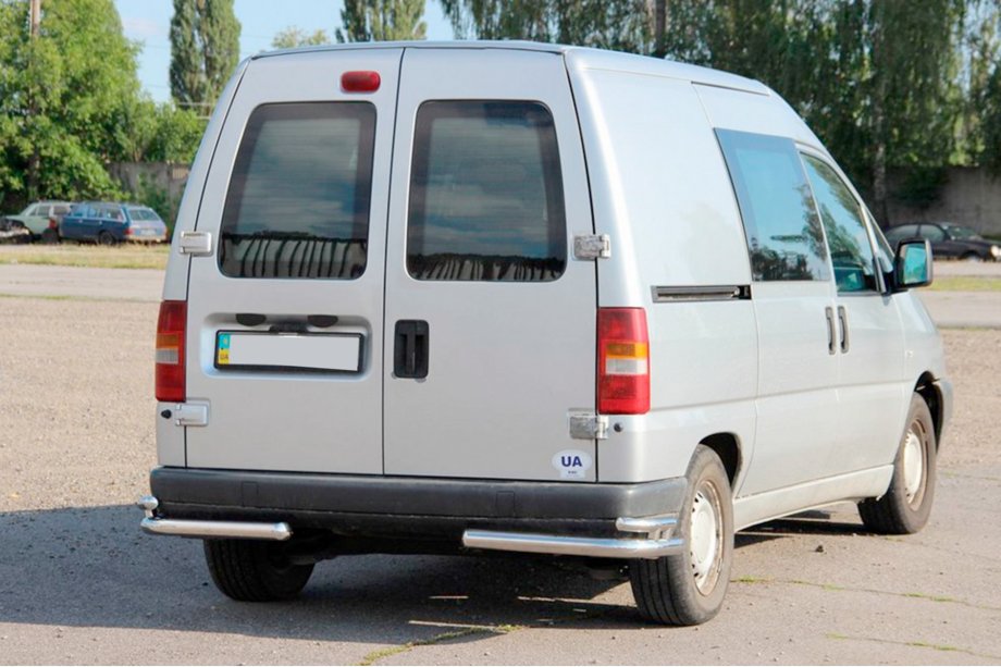 Peugeot Expert 1995-2007 Hintere doppelte Eckschutzrohre AK003-doppelt (Edelstahl) Foto 4