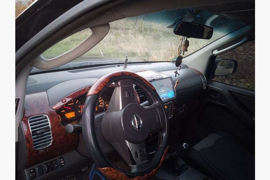 Nissan Navara 2006-2015 Innenraum Tuning Set (12 Teile) Titan Foto 5