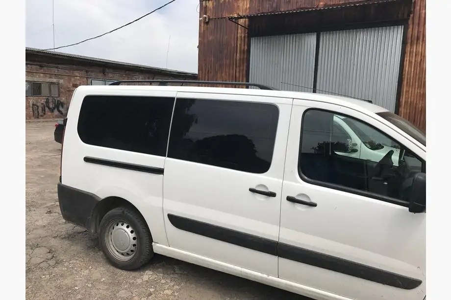 Peugeot Expert 2007-2016 Dachreling Schwarz Lang, Kunststofffüße Foto 3