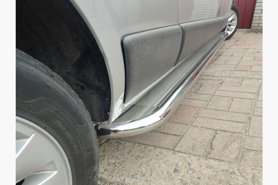 Renault Trafic 2001–2015 Seitenschweller Premium (2 Stk., Edelstahl) 60 mm, kurzer Radstand Foto 13