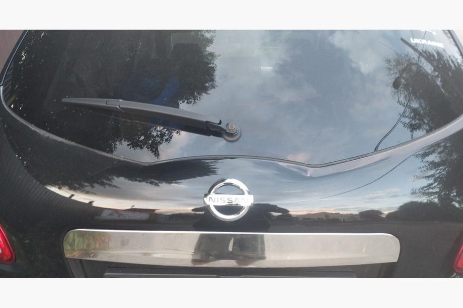 Nissan Qashqai 2010-2014 Chromleiste über dem Kennzeichen (Edelstahl) Ohne Taste, Carmos - Türkischer Stahl Foto 2