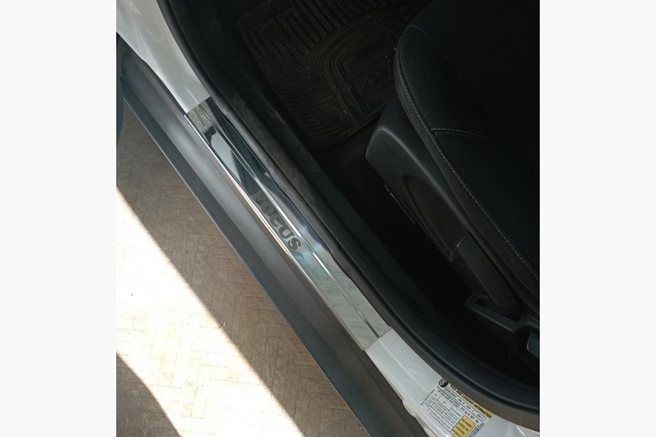 Ford Focus III 2011-2017 Einstiegsleisten Edelstahl Carmos V1 (4 Stk.) Foto 2