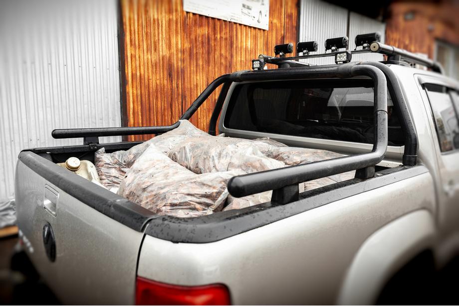 Volkswagen Amarok 2010-2022 Überrollbügel für Karosserie (schwarz) 60mm Foto 4