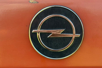 Opel Vectra A 1987-1995 Emblem (Türkei) Vorne mit Schräge (75mm) Foto 2