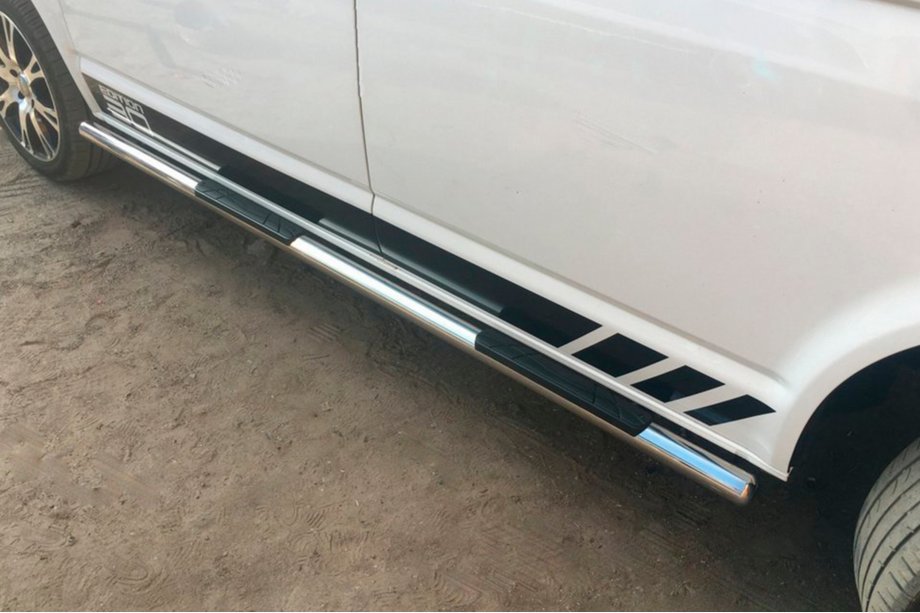 Volkswagen T5 Multivan 2003–2010 Seitliche Rohre (2 Stk., Edelstahl) 70mm, Kurzer Radstand Foto 8