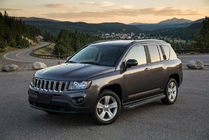 Jeep Compass 2006-2016 Seitenschweller Bosphorus Black (2 Stk., Aluminium) Foto 1
