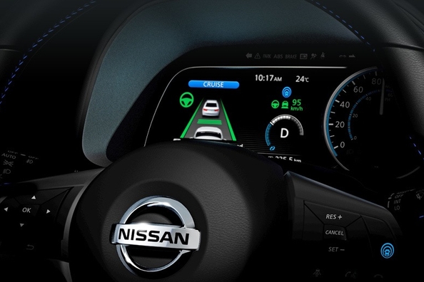 Nissan X-Trail wird das System der autonomen Steuerung ProPilot Foto 2