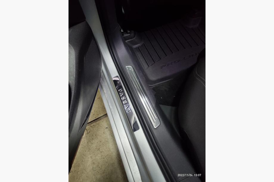 Volkswagen Passat B8 2015-2023 Einstiegsleisten OmsaLine Typ 1 (4 Stk, Edelstahl) Foto 5