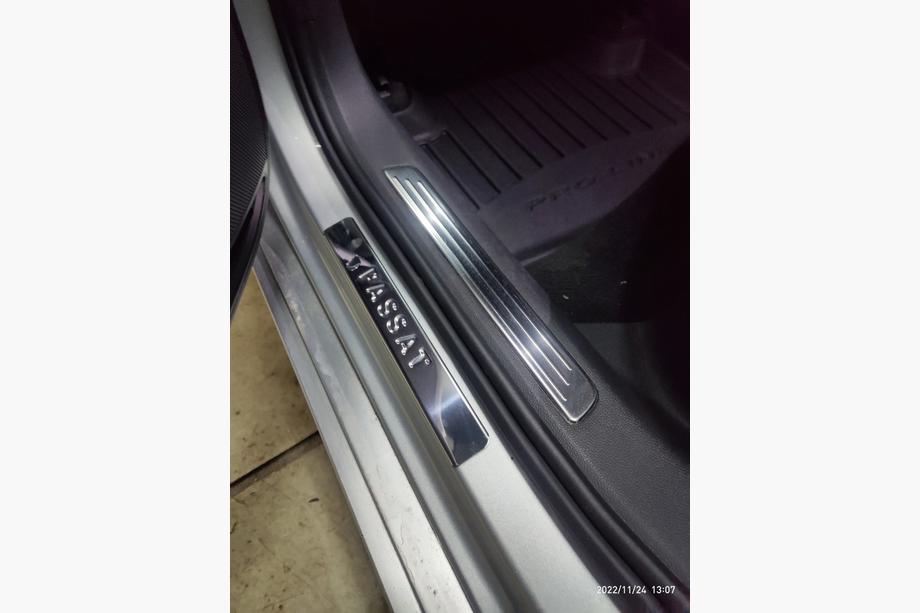 Volkswagen Passat B8 2015-2023 Einstiegsleisten OmsaLine Typ 1 (4 Stk, Edelstahl) Foto 6