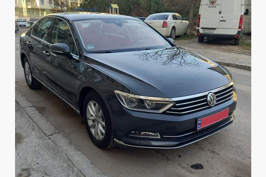 Volkswagen Passat B8 2015-2023 Edelstahl Abdeckung für vordere Stoßstange (2015-2018, 3 Stk) OmsaLine - Italienischer Edelstahl Foto 3